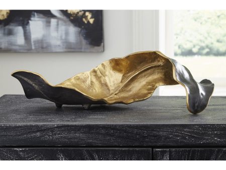 Melinda Sculpture Black Gold Online Hot Sale